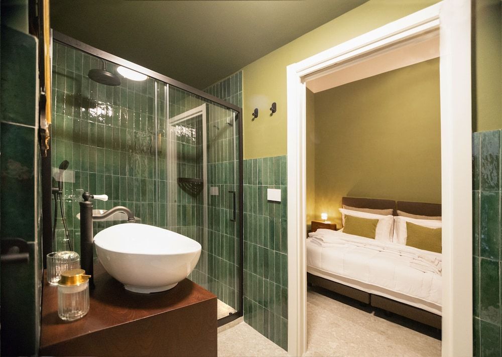 Monart Hospitality Capodimonte Deluxe Triple Room 9