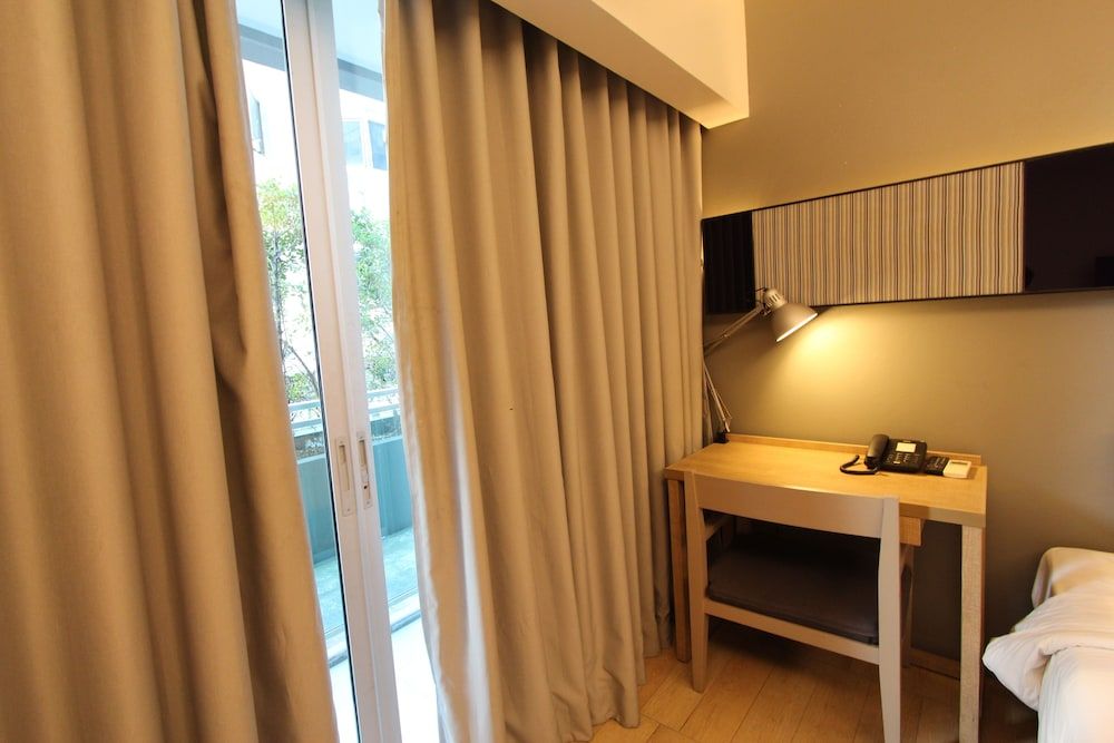 The Sun Xclusive Superior Room 18