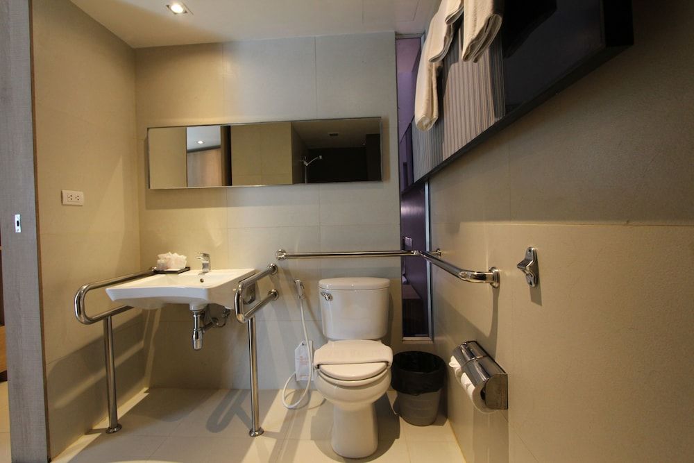 The Sun Xclusive Superior Room 14