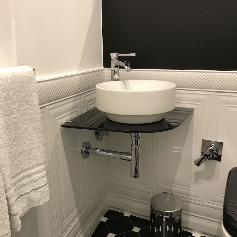 Ambra Noblesse Deluxe Double Room 4