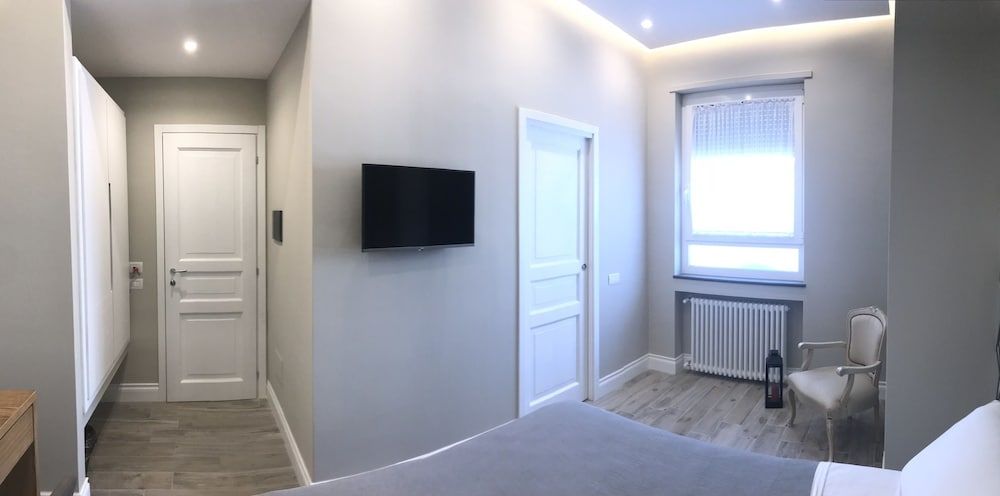 Ambra Noblesse Deluxe Double or Twin Room 8