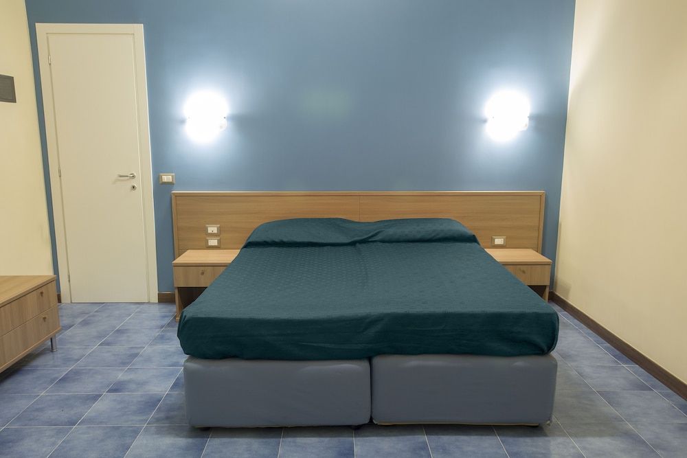 undefined Duomo 89 5