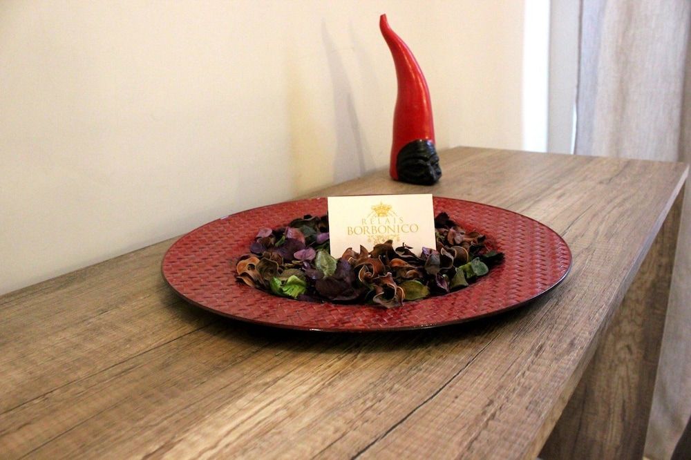 undefined Relais Borbonico 5