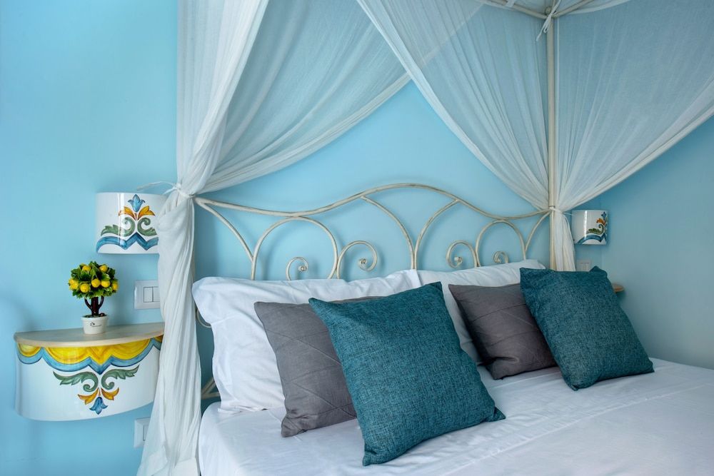 Regina Elena Double Room, Sea View 3