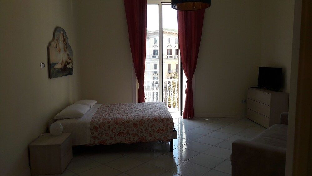 La Casa di Elvira Quadruple Room, Shared Bathroom 5