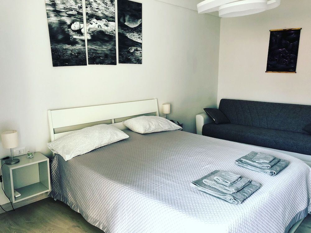 undefined EasyHomeinNaples 8