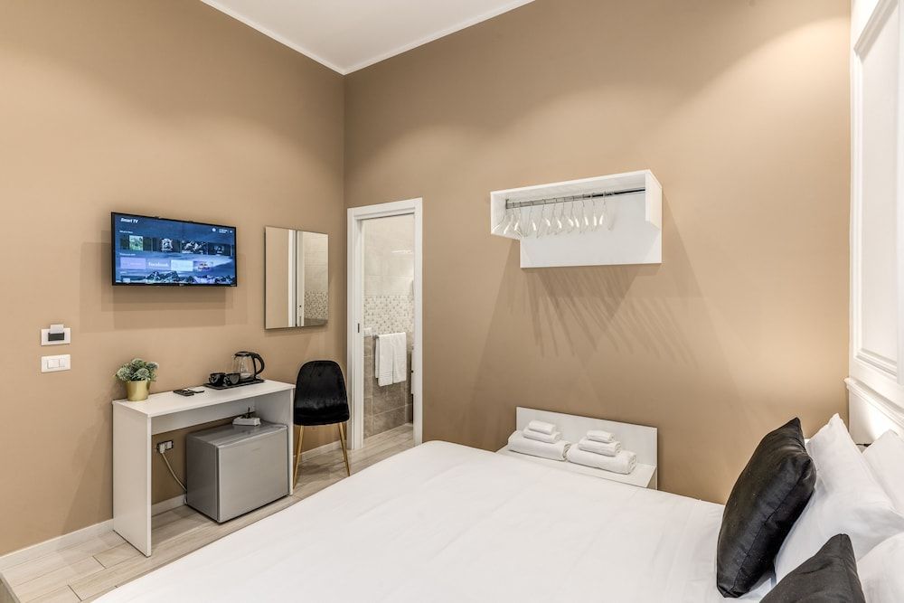 RAGGIO DI SOLE - ATAROOMS Collection Basic Room, 1 Queen Bed 7