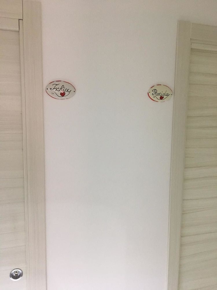 Il Cuore di Napoli Deluxe Room, 1 Queen Bed (Capri, Ischia, Procida) 4