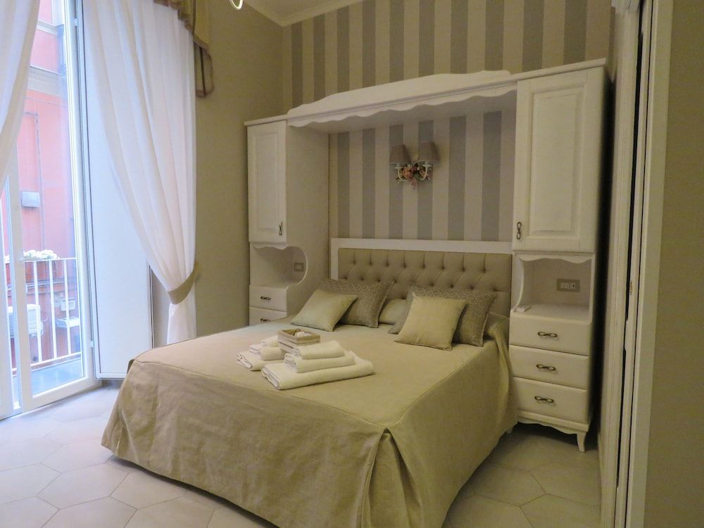 undefined Le Ninfe Luxury Rooms 2