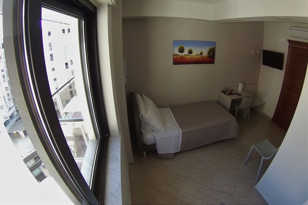 undefined Sonevi Rooms Napoli 9