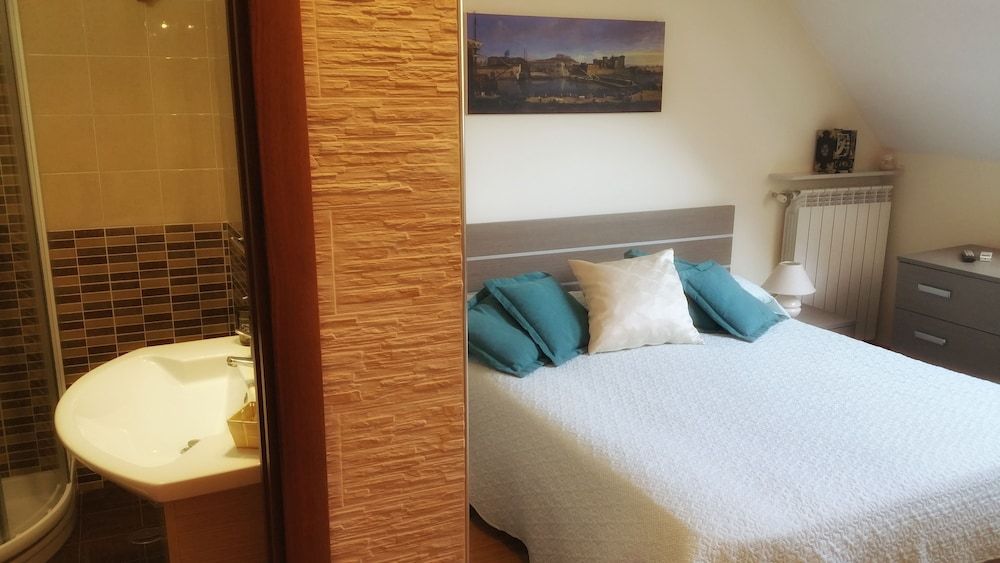 undefined Mediterranean Roof 3