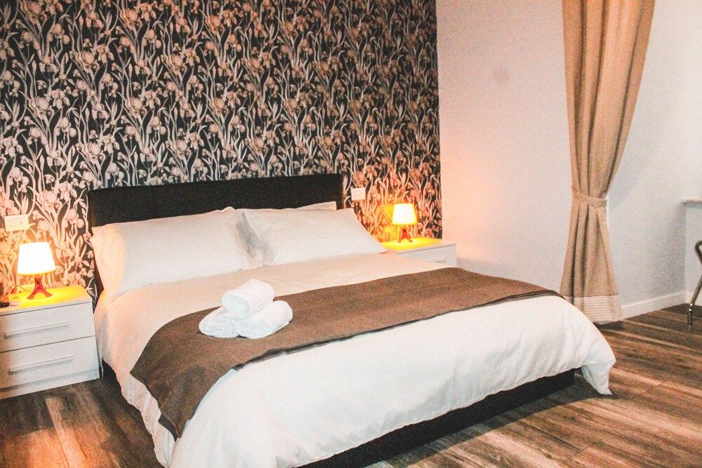 undefined Leggende Napoletane Rooms 4