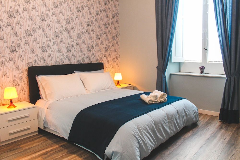 Leggende Napoletane Rooms Quadruple Room (San Gennaro) 7