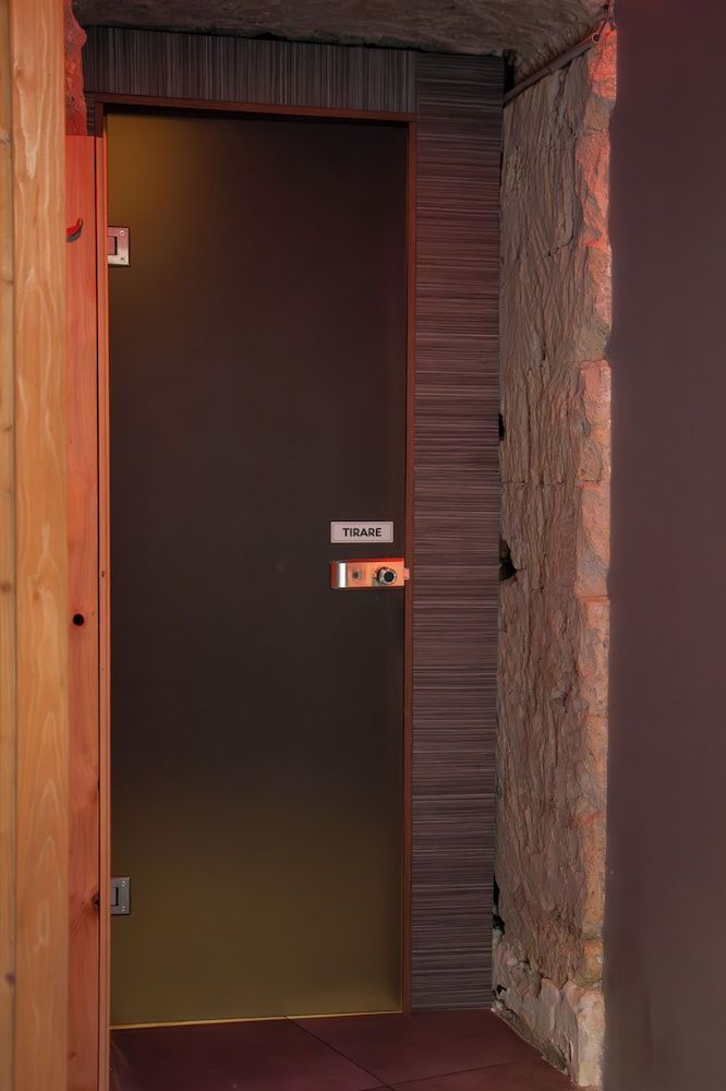 Umberto Primo Suite e Spa Premier Room, 1 Queen Bed, Sauna, Courtyard View 17