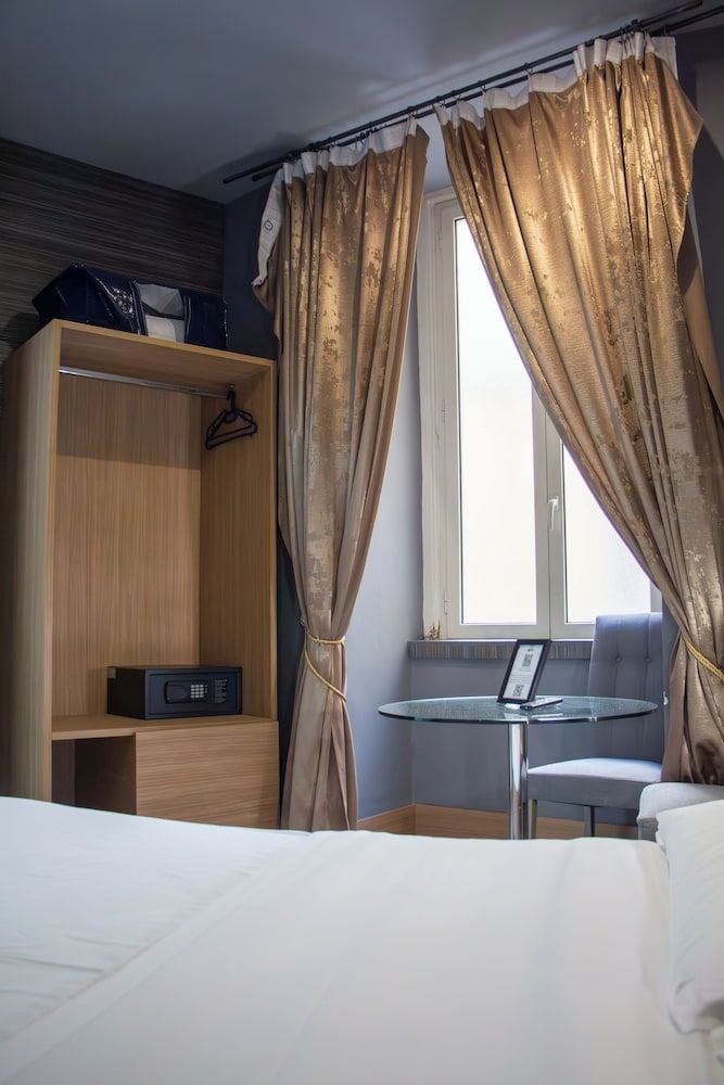 Umberto Primo Suite e Spa Premier Room, 1 Queen Bed, Sauna, Courtyard View 18