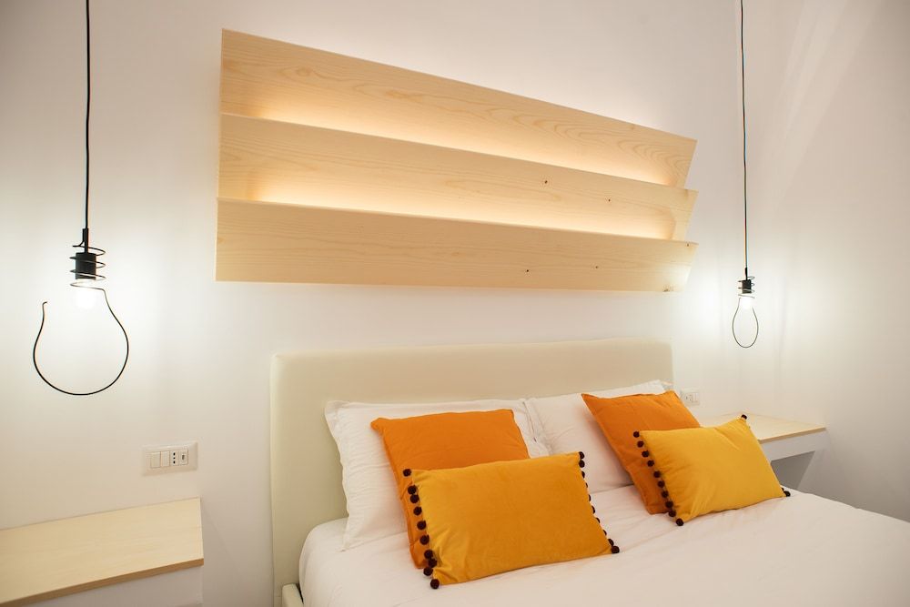 Cameo Design Quadruple Room 5