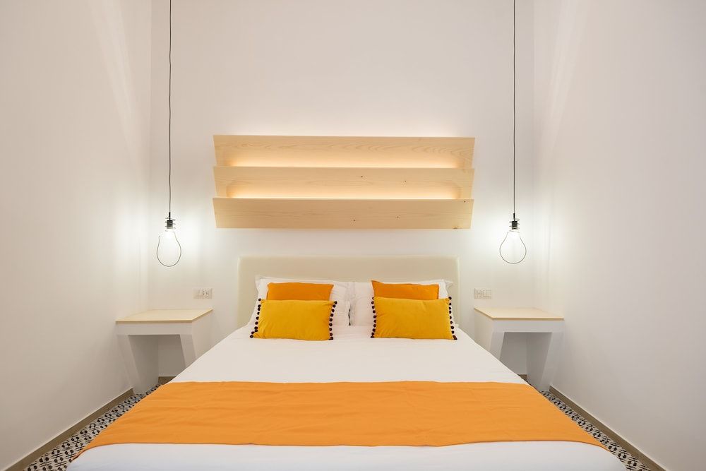 Cameo Design Quadruple Room 4