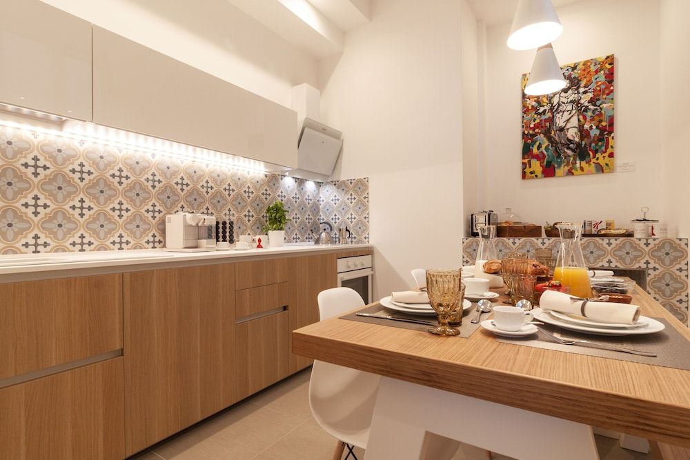 undefined MoMa Suites 6