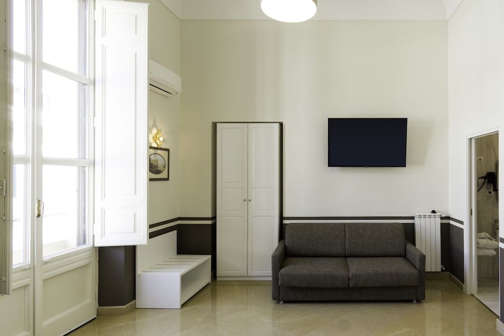 Residenza Molinari Suite&Rooms Luxury Suite, Balcony (King) 9