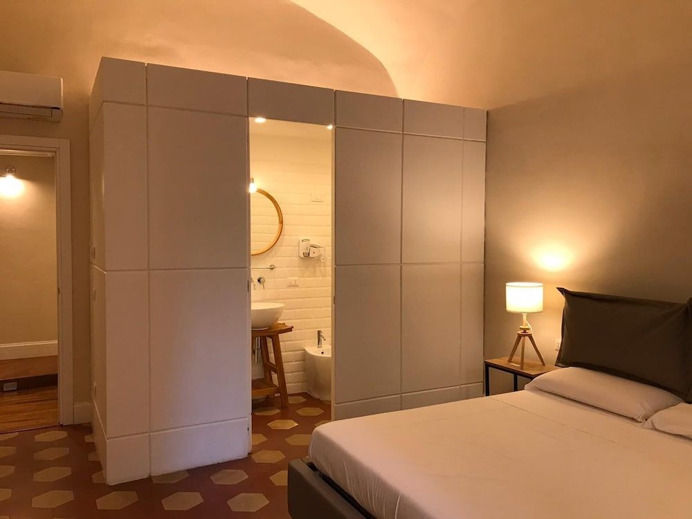 undefined Palazzo Pignatelli 2