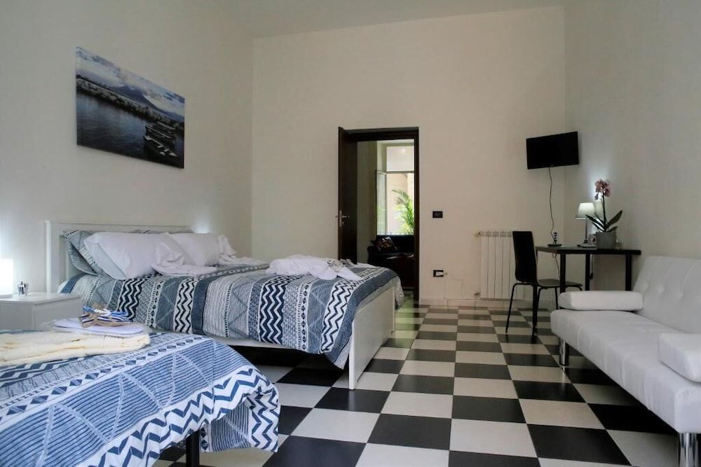 undefined MB Napoles Rooms 7