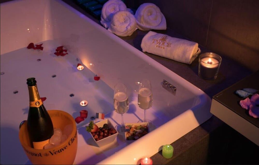 undefined Twice - Naples Duomo 3