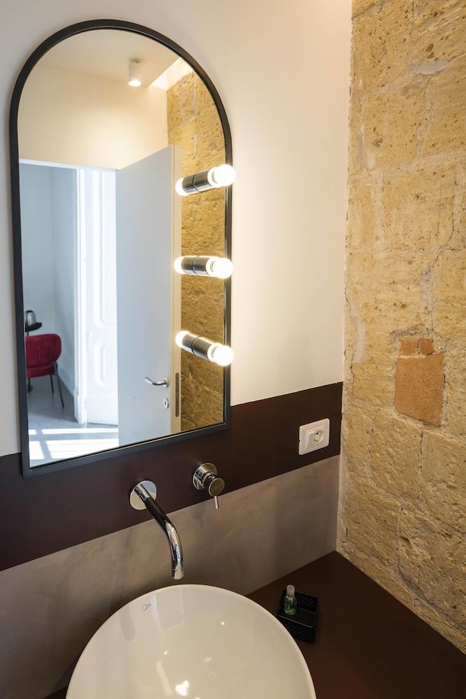 Ciao Bellini Classic Double Room, Balcony, City View 10