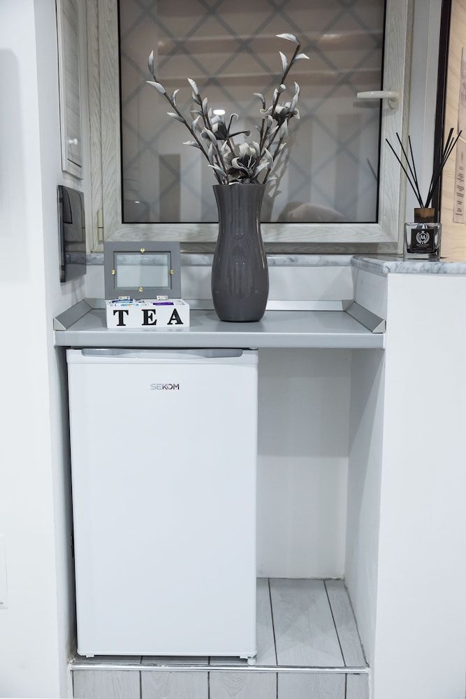 Montesanto Group Comfort Studio 12