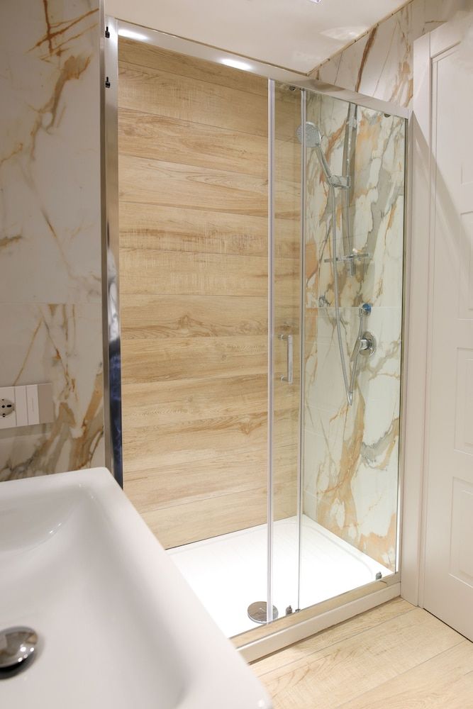 Edera Residence Basic Room 10