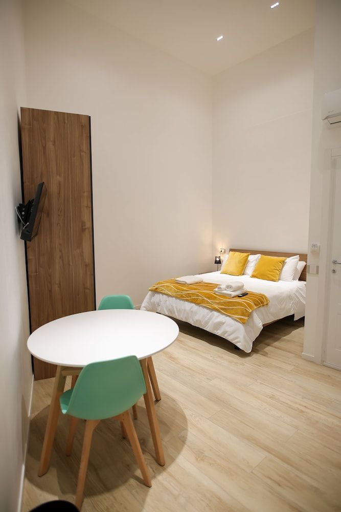 Edera Residence Standard Room, 1 King Bed 2