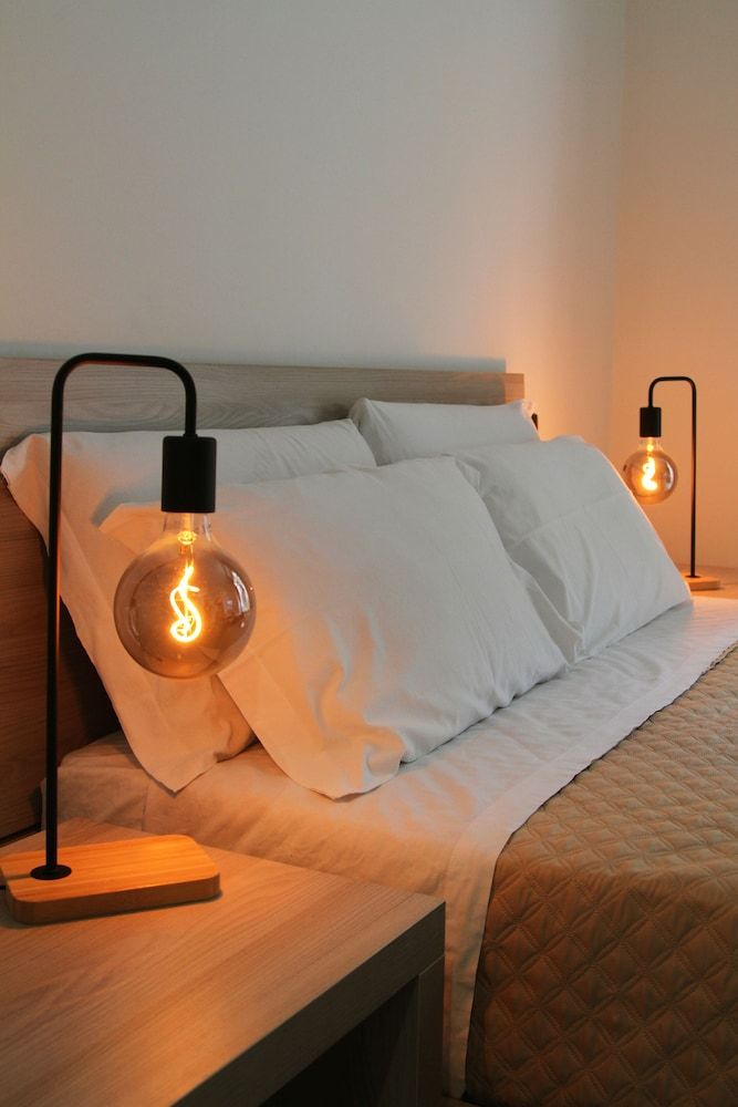 Partenope Luxury rooms Standard Room, Partial Sea View 3