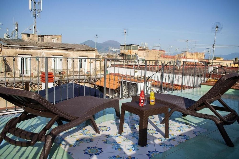 Bed Boutique Napoli Colors Panoramic Studio Suite, Terrace, City View (Pesco) 4