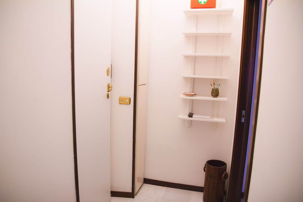 undefined Sweet Rooms in Easy House 9