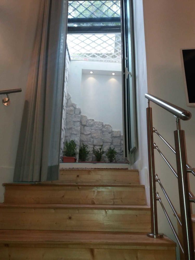 Munaciello Rooms Quadruple Room 4