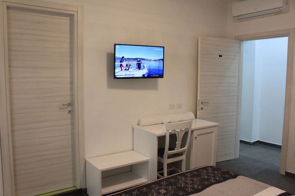 Alambrado Rooms & Suites Classic Double or Twin Room, Non Smoking 3