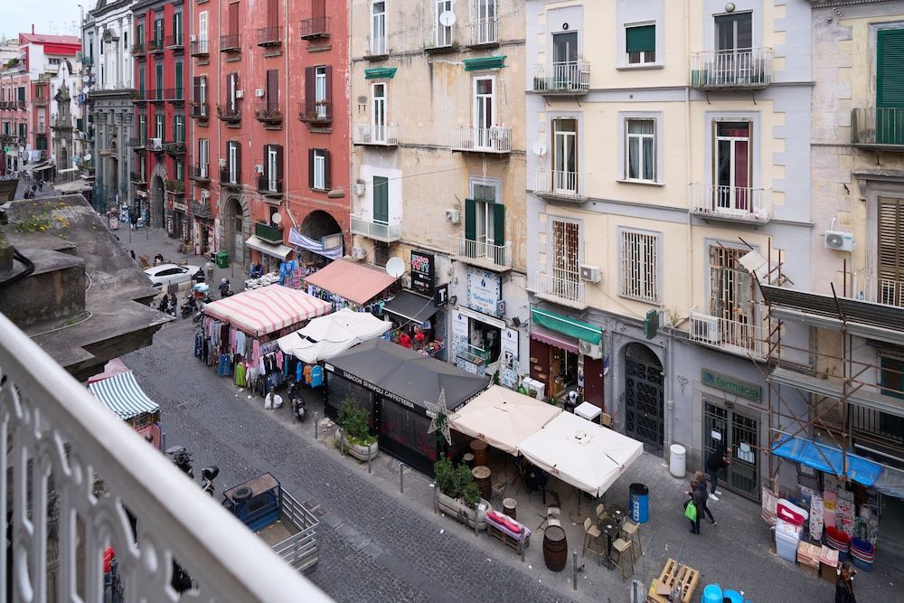 Toto e Peppino luxury rooms Superior Quadruple Room, Non Smoking, City View 9