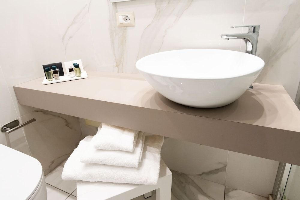 Imperatrice Suites Premier Room, Hot Tub, Sea View 17