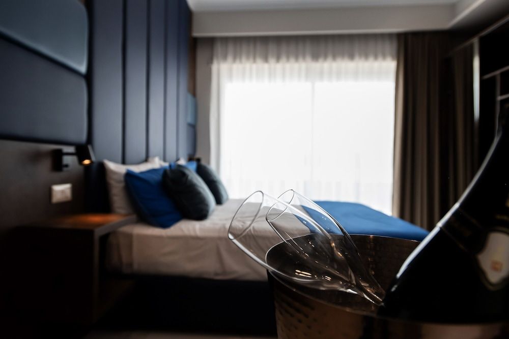 Imperatrice Suites Premier Room, Hot Tub, Sea View 31