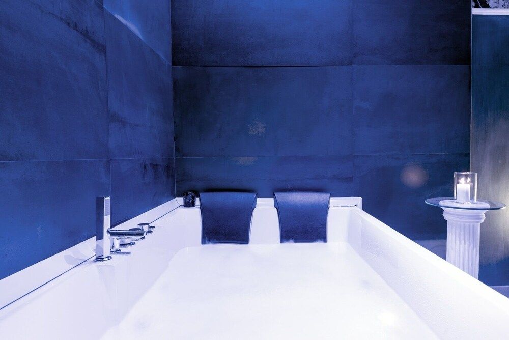 undefined napoli spa 8