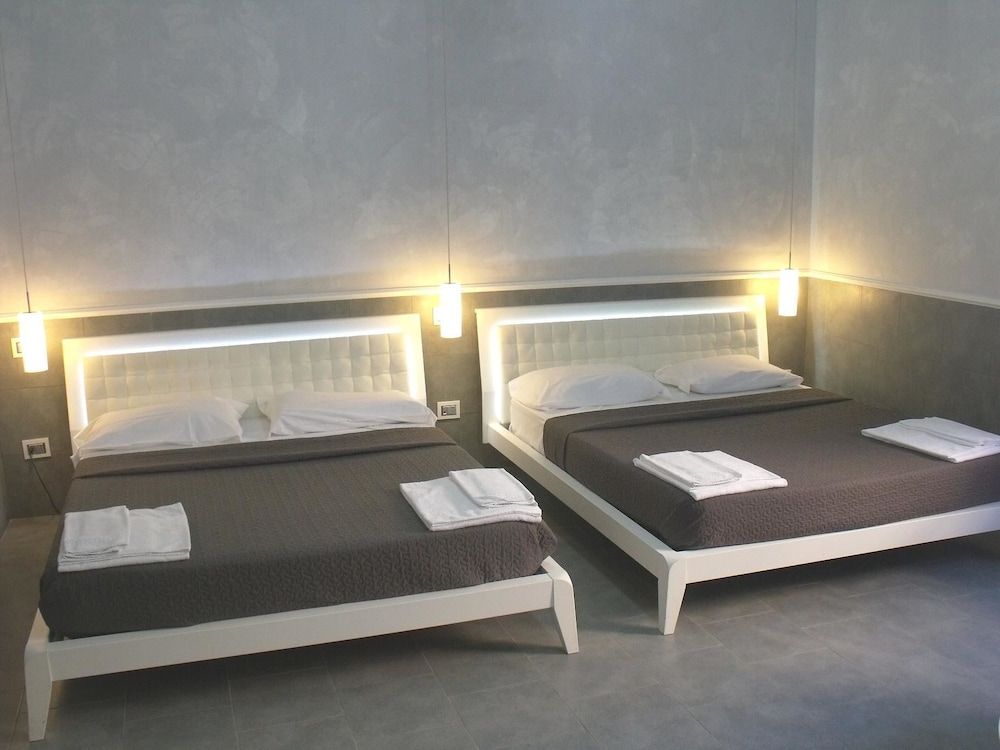 undefined Covo degli Angioini 6