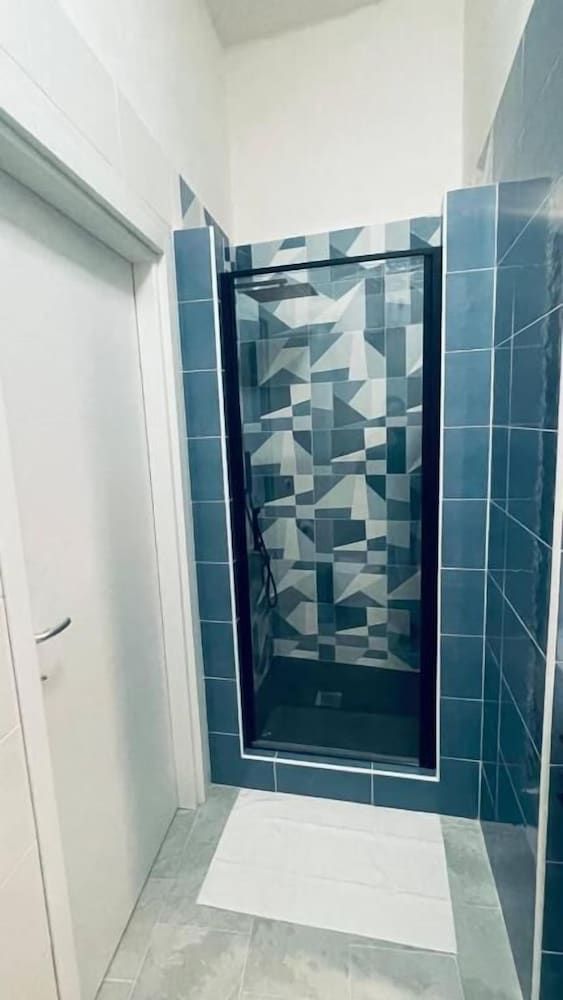 Andrea's House Apartment in the Historic Center of Naples Family Apartment, 3 Bedrooms, Balcony, City View 17