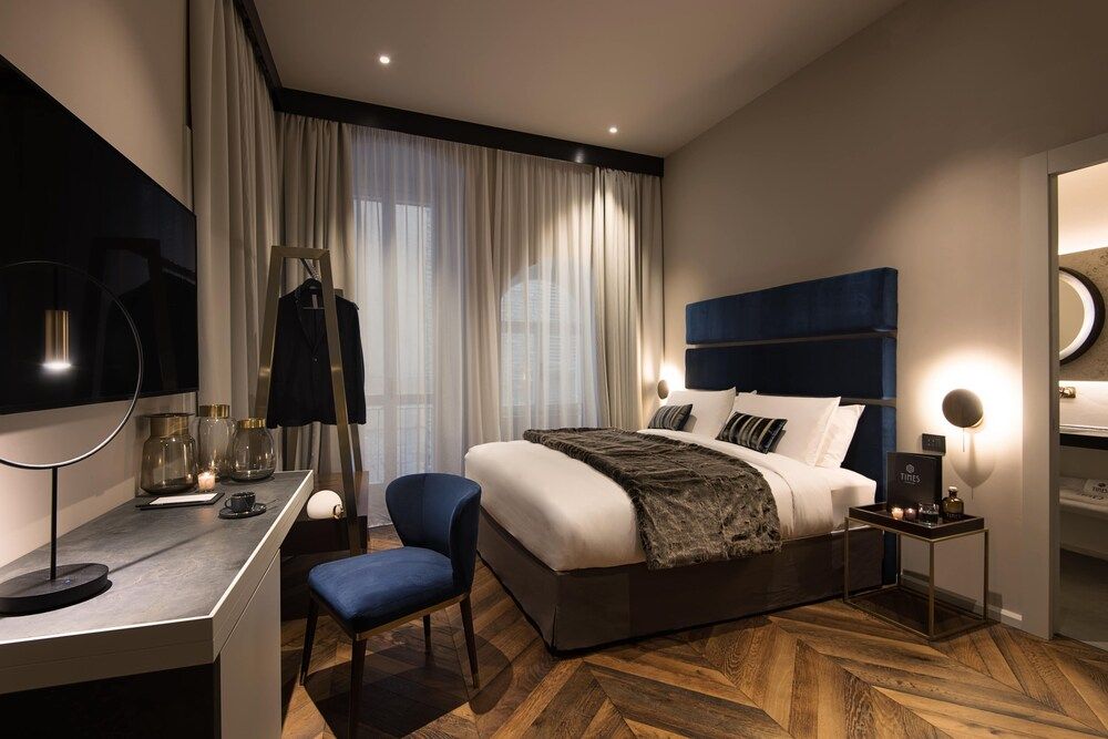 Times Suites & Bar Executive Room 4