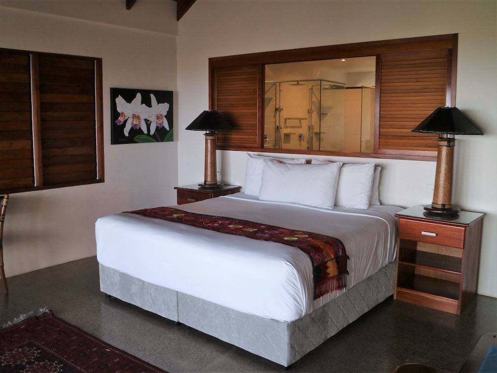 Luxury Villa, 4 Bedrooms, Ocean View, Sea Facing