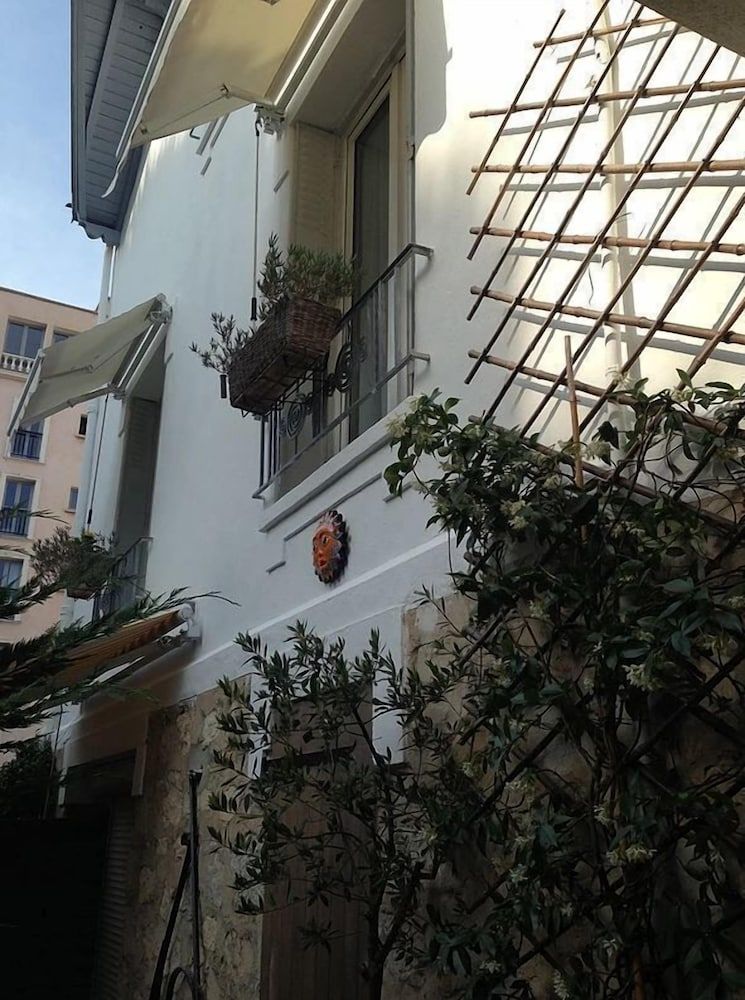 undefined La Maison des Capucines 2