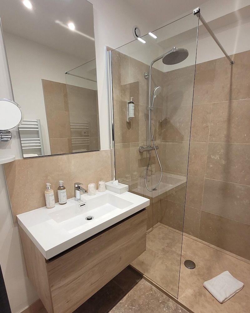 Le Central Boutique Hôtel Apartment (Luxe) 3