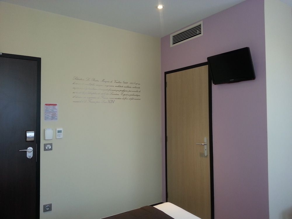 Hotel Vauban Family Room 14