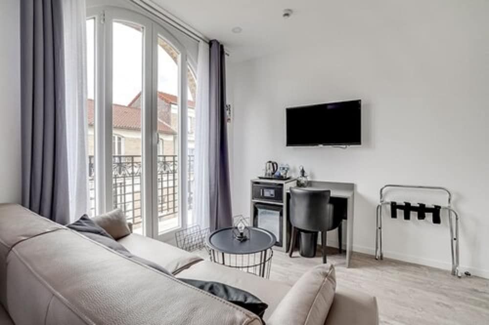 Paris hôtel Deluxe Suite, 1 King Bed, Non Smoking 4