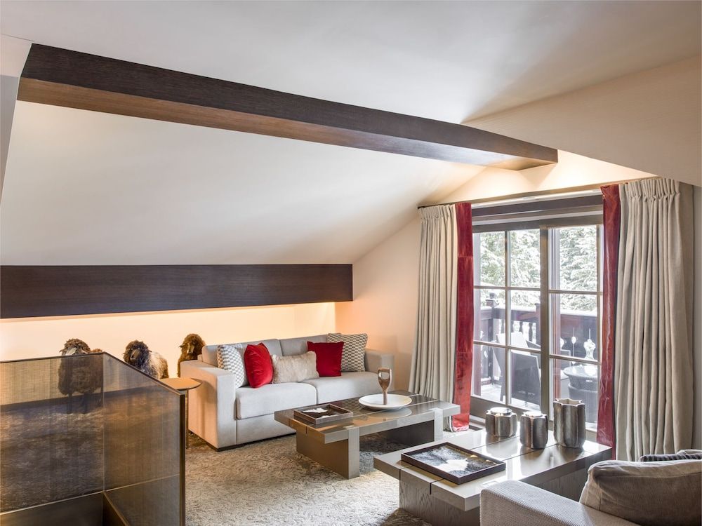 Deluxe Suite, 1 King Bed