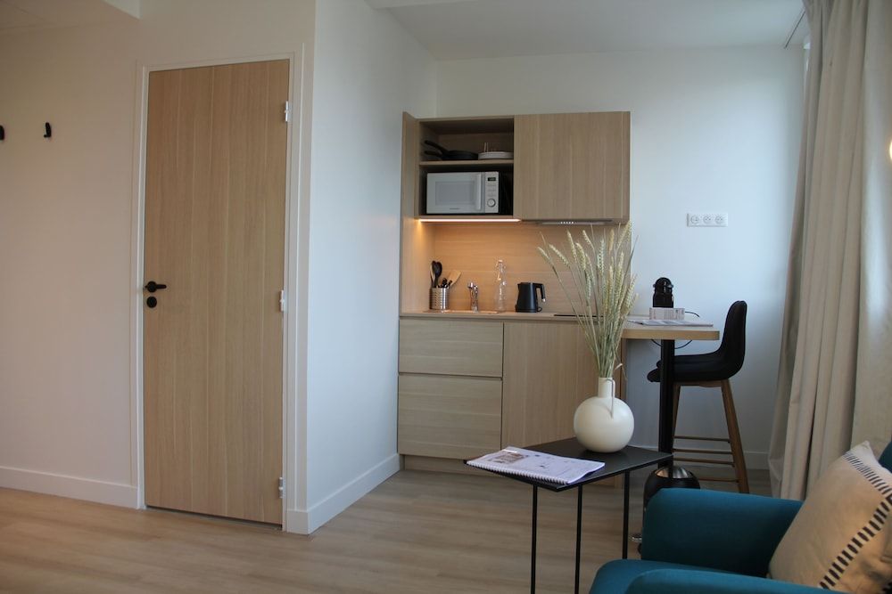 Garden corner suite