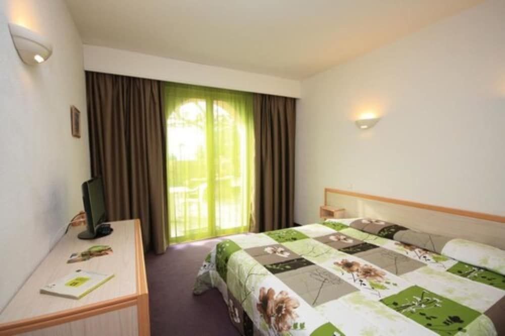 Comfort Double Room (Côté Jardin)